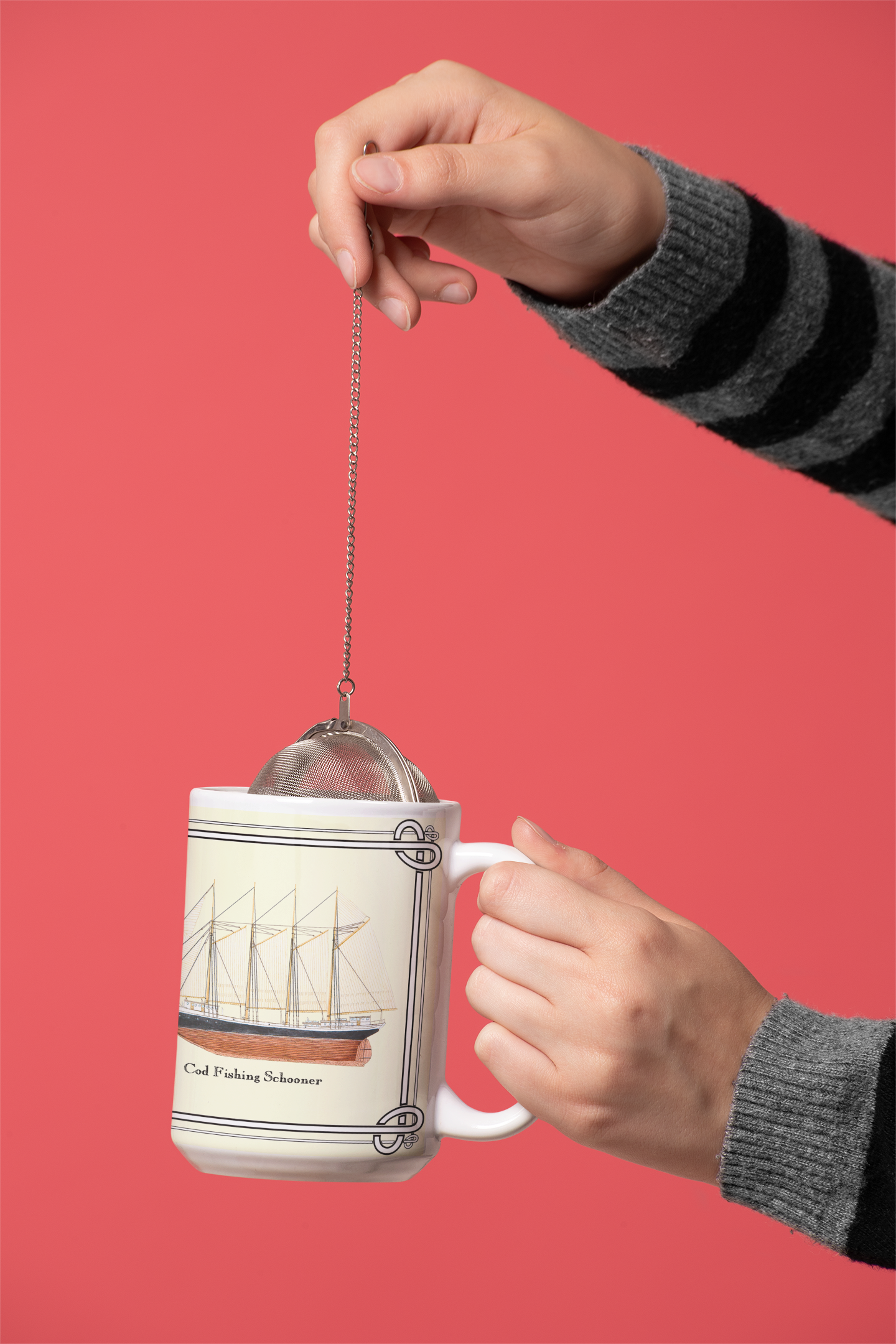 Brew your favorite hot tea in our 15 oz. Atlantic Pearl mug.